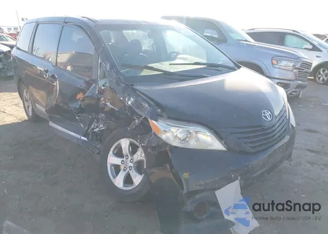 2014 Toyota Sienna L V6 7 Passenger z USA, uszkodzony, nr VIN 5TDZK3DC2ES520230